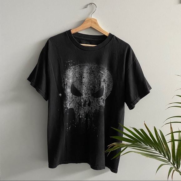 Black Marvel Punisher T-Shirt - Picture 1 of 3